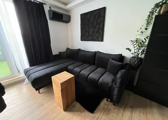 Tessa Apartment